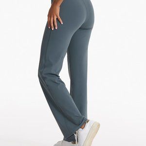 Vuori Daily Wideleg Pants Stone Size L